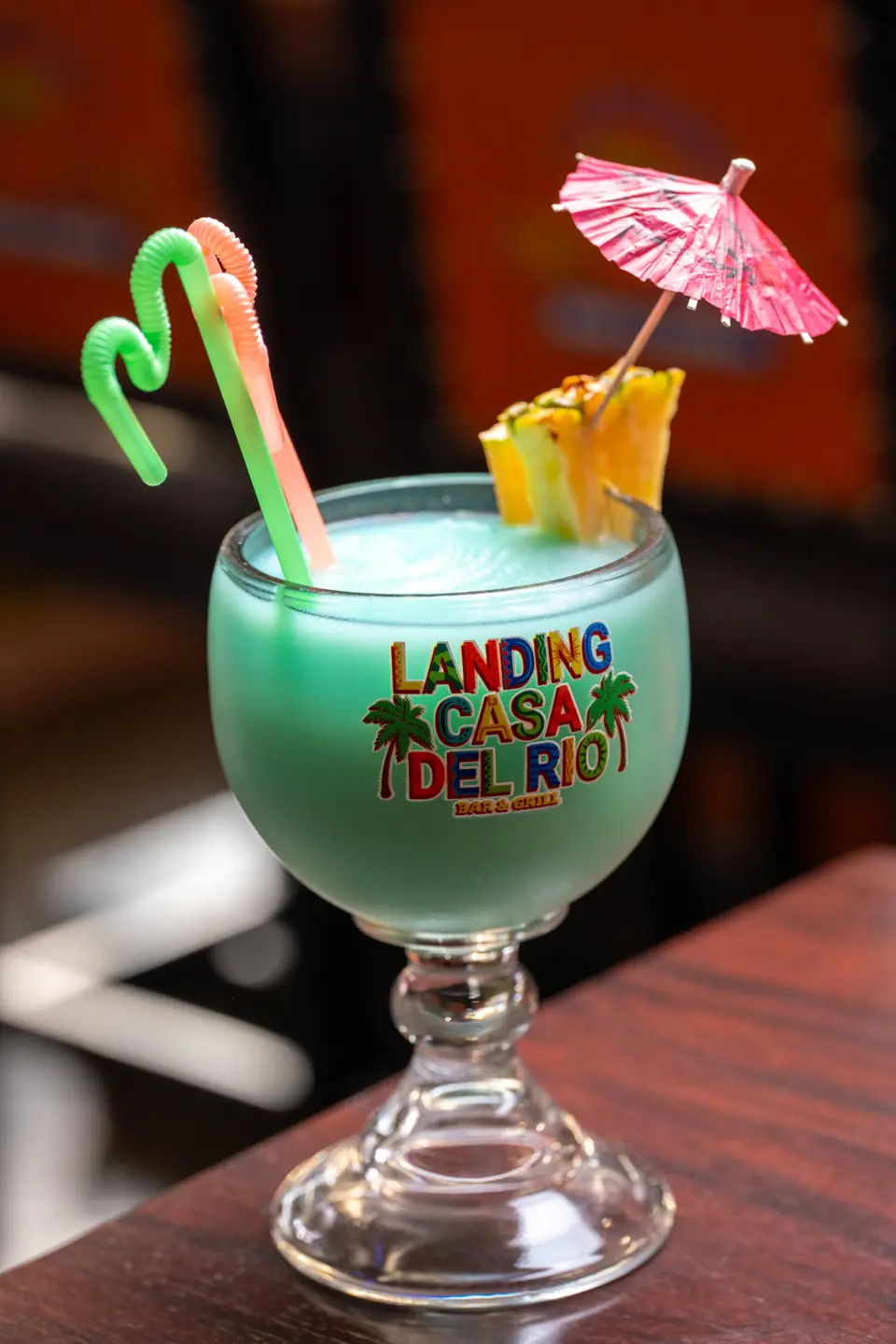 Landing Casa Del Rio fishbowl glass
